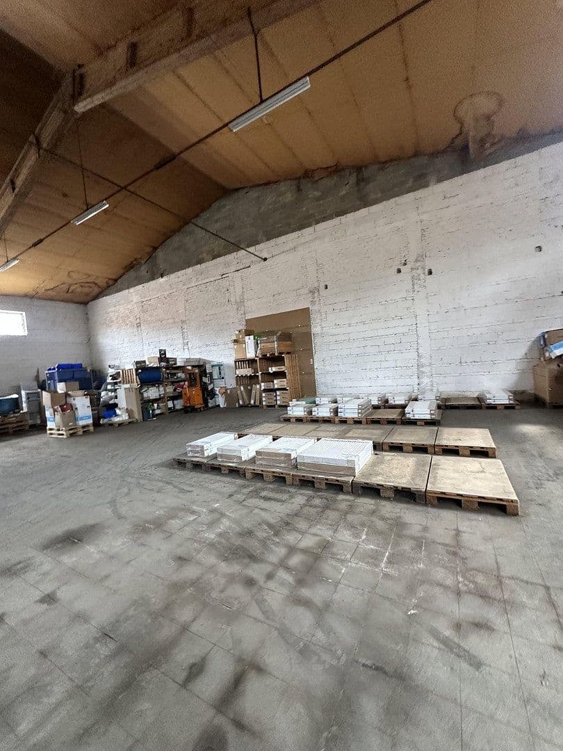 Prenájom nebytového priestoru 500 m², Obere Hilgenstock 2, Warburg, Severné Porýnie - Westfálsko Prenájom nebytového priestoru 500 m², Obere Hilgenstock 2, Warburg, Severné Porýnie - Westfálsko