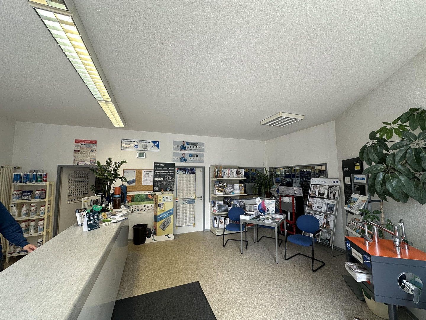Prenájom nebytového priestoru 500 m², Obere Hilgenstock 2, Warburg, Severné Porýnie - Westfálsko Prenájom nebytového priestoru 500 m², Obere Hilgenstock 2, Warburg, Severné Porýnie - Westfálsko