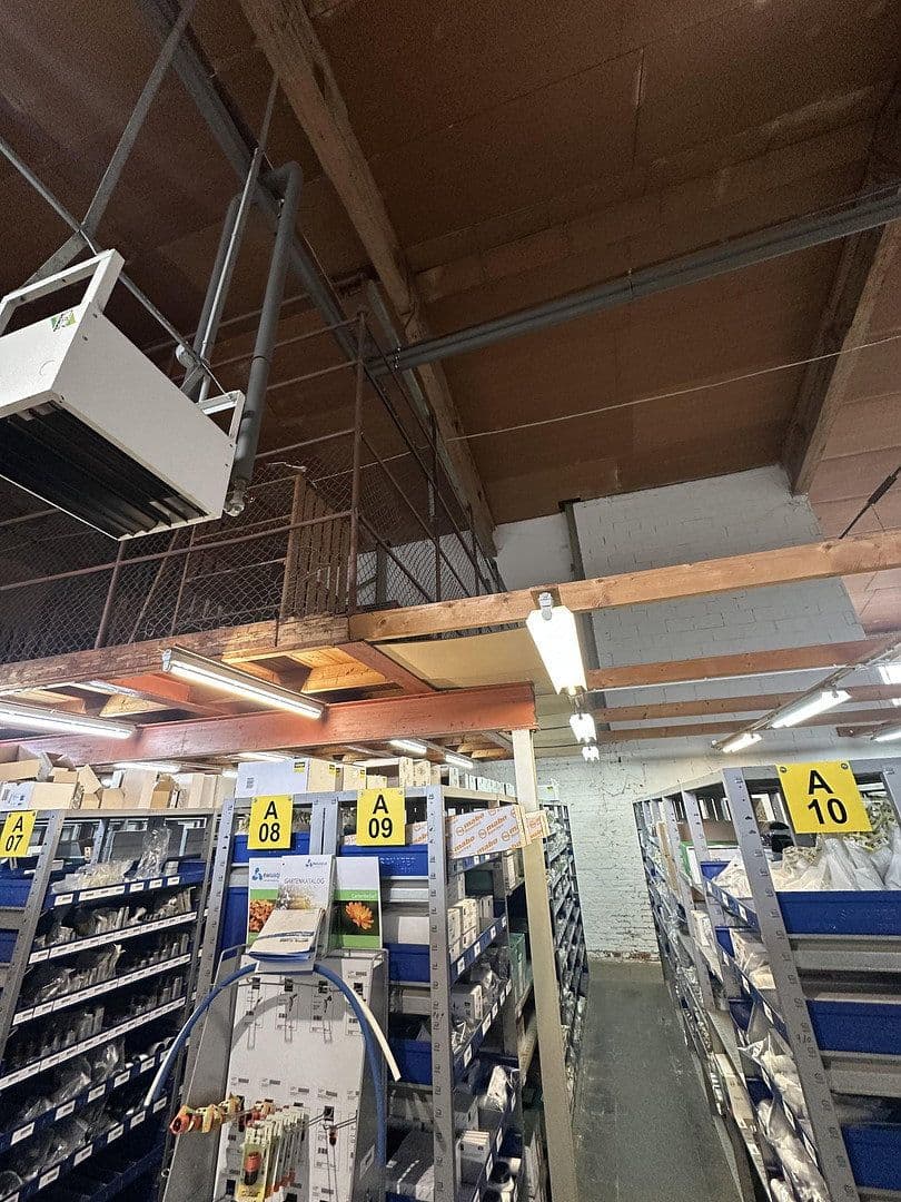 Prenájom nebytového priestoru 500 m², Obere Hilgenstock 2, Warburg, Severné Porýnie - Westfálsko Prenájom nebytového priestoru 500 m², Obere Hilgenstock 2, Warburg, Severné Porýnie - Westfálsko
