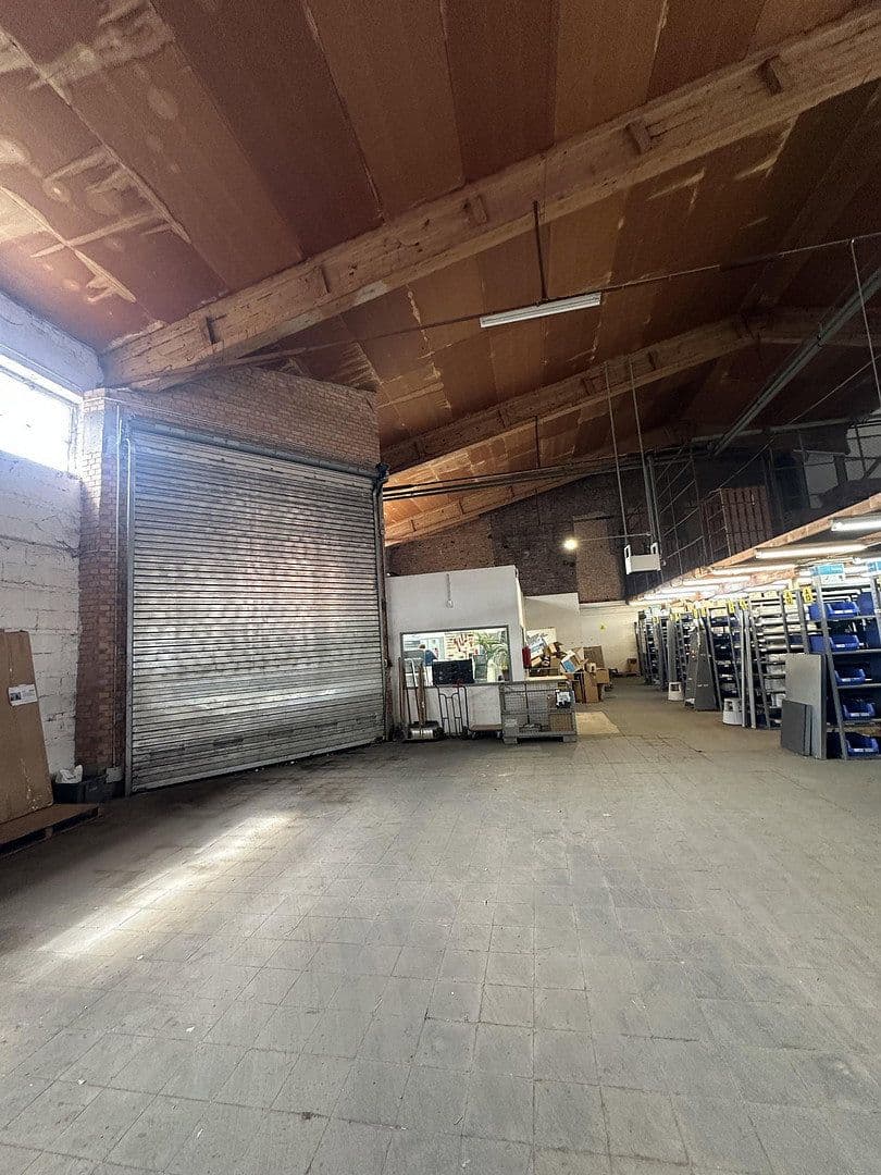 Prenájom nebytového priestoru 500 m², Obere Hilgenstock 2, Warburg, Severné Porýnie - Westfálsko Prenájom nebytového priestoru 500 m², Obere Hilgenstock 2, Warburg, Severné Porýnie - Westfálsko