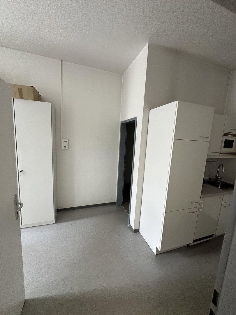 Prenájom nebytového priestoru 500 m², Obere Hilgenstock 2, Warburg, Severné Porýnie - Westfálsko Prenájom nebytového priestoru 500 m², Obere Hilgenstock 2, Warburg, Severné Porýnie - Westfálsko