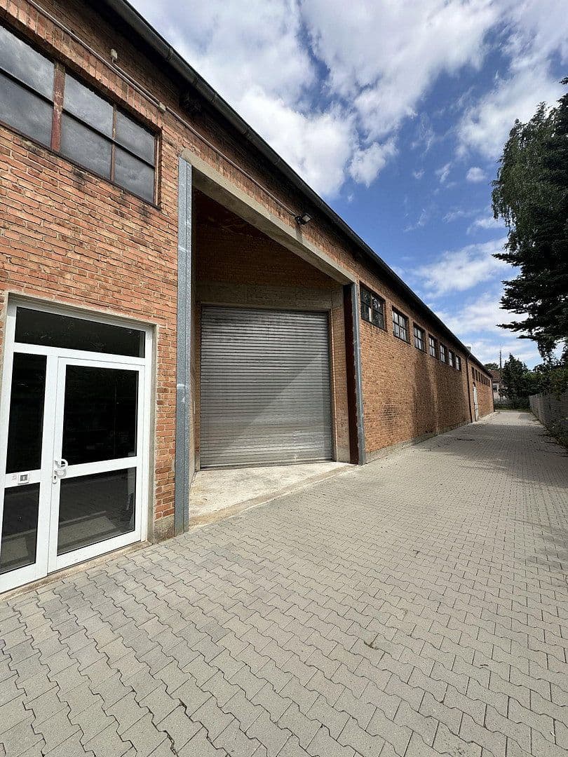 Prenájom nebytového priestoru 500 m², Obere Hilgenstock 2, Warburg, Severné Porýnie - Westfálsko Prenájom nebytového priestoru 500 m², Obere Hilgenstock 2, Warburg, Severné Porýnie - Westfálsko
