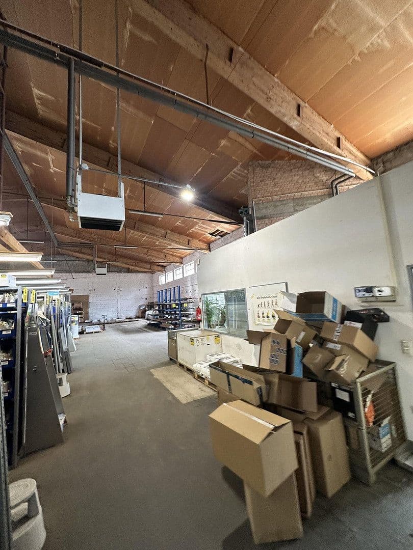 Prenájom nebytového priestoru 500 m², Obere Hilgenstock 2, Warburg, Severné Porýnie - Westfálsko Prenájom nebytového priestoru 500 m², Obere Hilgenstock 2, Warburg, Severné Porýnie - Westfálsko