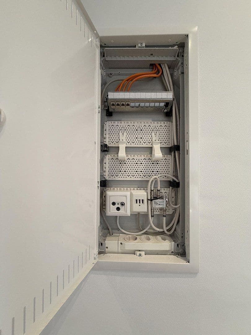 Prenájom bytu 4-izbový 125 m², Haßlinghauser Str. 47, Gevelsberg, Severné Porýnie - Westfálsko Prenájom bytu 4-izbový 125 m², Haßlinghauser Str. 47, Gevelsberg, Severné Porýnie - Westfálsko