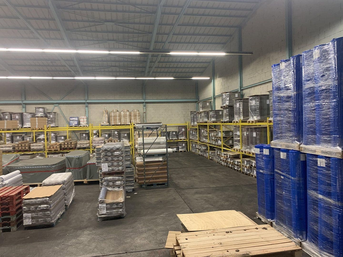 Prenájom nebytového priestoru 2.000 m², Villingen-Schwenningen, Bádensko-Wurttembersko Prenájom nebytového priestoru 2.000 m², Villingen-Schwenningen, Bádensko-Wurttembersko