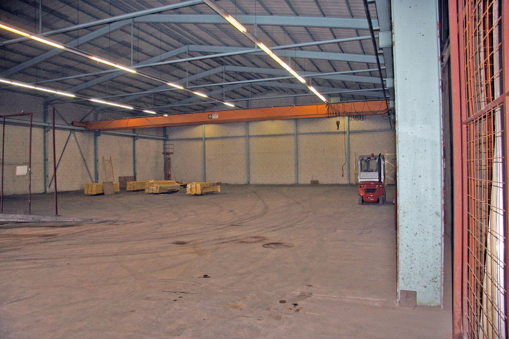 Prenájom nebytového priestoru 2.000 m², Villingen-Schwenningen, Bádensko-Wurttembersko Prenájom nebytového priestoru 2.000 m², Villingen-Schwenningen, Bádensko-Wurttembersko