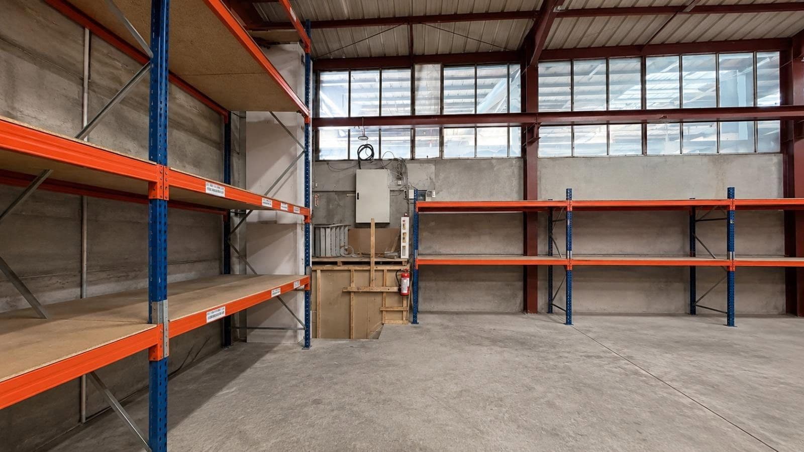 Prenájom nebytového priestoru 2.000 m², Villingen-Schwenningen, Bádensko-Wurttembersko Prenájom nebytového priestoru 2.000 m², Villingen-Schwenningen, Bádensko-Wurttembersko
