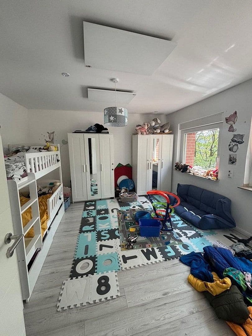 Predaj domu 147 m², pozemok 368 m², Neuss, Severné Porýnie - Westfálsko Predaj domu 147 m², pozemok 368 m², Neuss, Severné Porýnie - Westfálsko