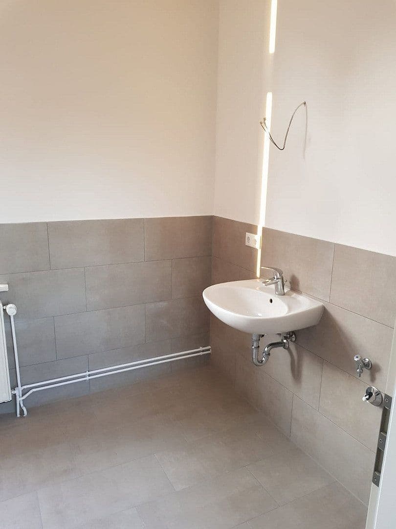 Prenájom bytu 3-izbový 80 m², Perleberg, Brandenbursko Prenájom bytu 3-izbový 80 m², Perleberg, Brandenbursko