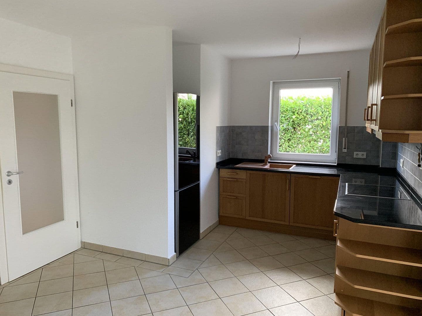 Predaj domu 157 m², pozemok 176 m², Am Wiesenrain 12, Frankfurt am Main, Hesensko Predaj domu 157 m², pozemok 176 m², Am Wiesenrain 12, Frankfurt am Main, Hesensko