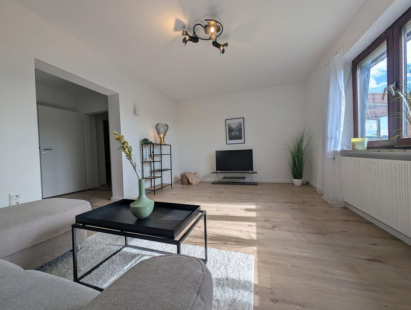 Predaj domu 182 m², pozemok 1.284 m², Fuldatal, Hesensko Predaj domu 182 m², pozemok 1.284 m², Fuldatal, Hesensko
