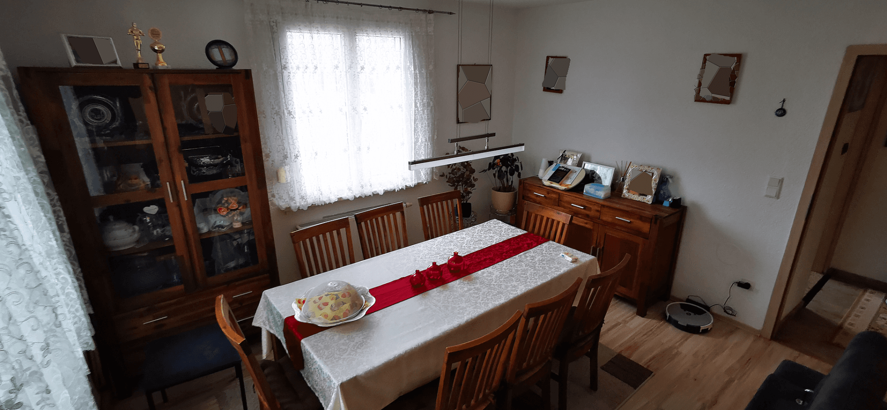 Predaj domu 130 m², pozemok 479 m², Krauchenwies, Bádensko-Wurttembersko Predaj domu 130 m², pozemok 479 m², Krauchenwies, Bádensko-Wurttembersko
