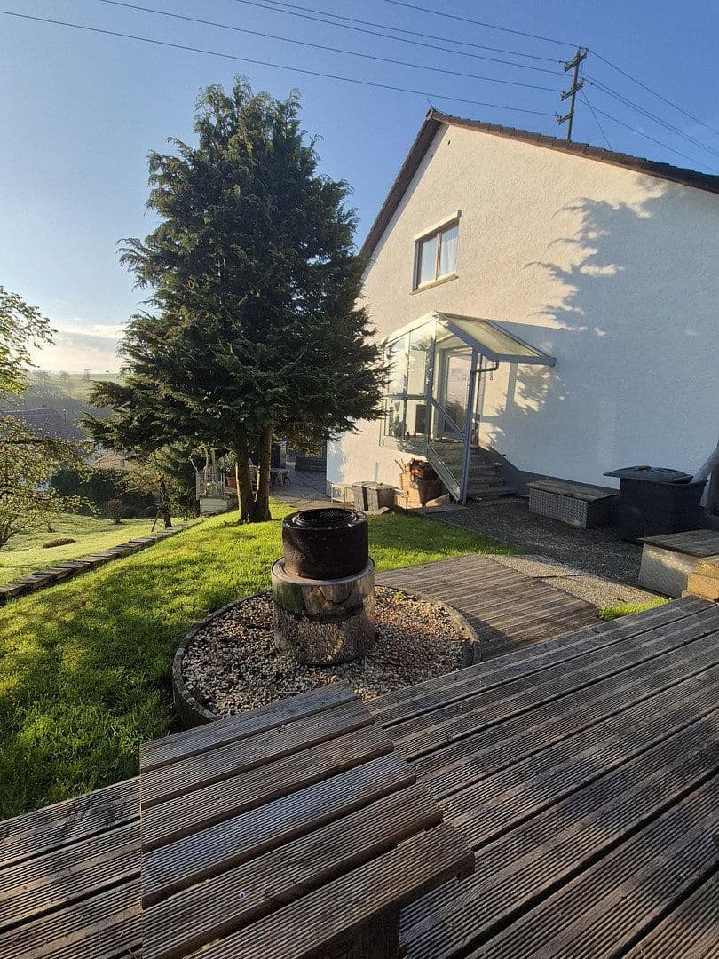 Predaj domu 283 m², pozemok 1.005 m², Rottweil, Bádensko-Wurttembersko Predaj domu 283 m², pozemok 1.005 m², Rottweil, Bádensko-Wurttembersko