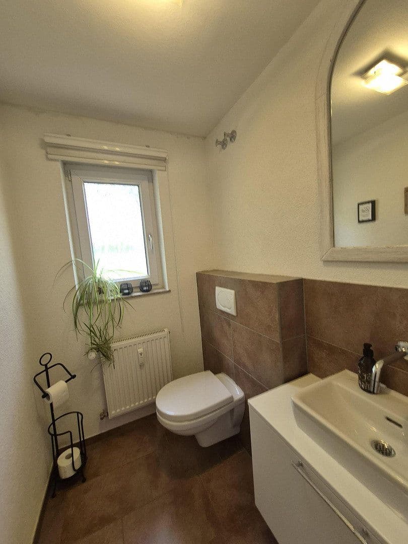 Predaj domu 283 m², pozemok 1.005 m², Rottweil, Bádensko-Wurttembersko Predaj domu 283 m², pozemok 1.005 m², Rottweil, Bádensko-Wurttembersko