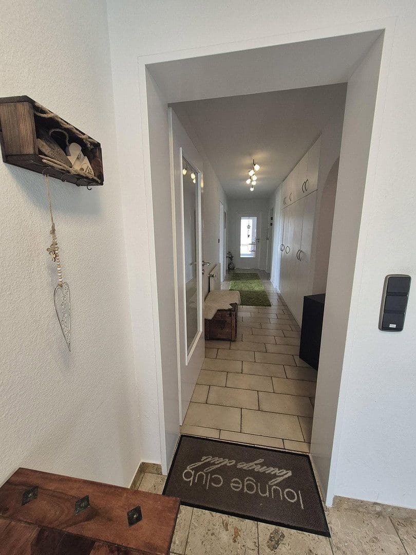 Predaj domu 283 m², pozemok 1.005 m², Rottweil, Bádensko-Wurttembersko Predaj domu 283 m², pozemok 1.005 m², Rottweil, Bádensko-Wurttembersko