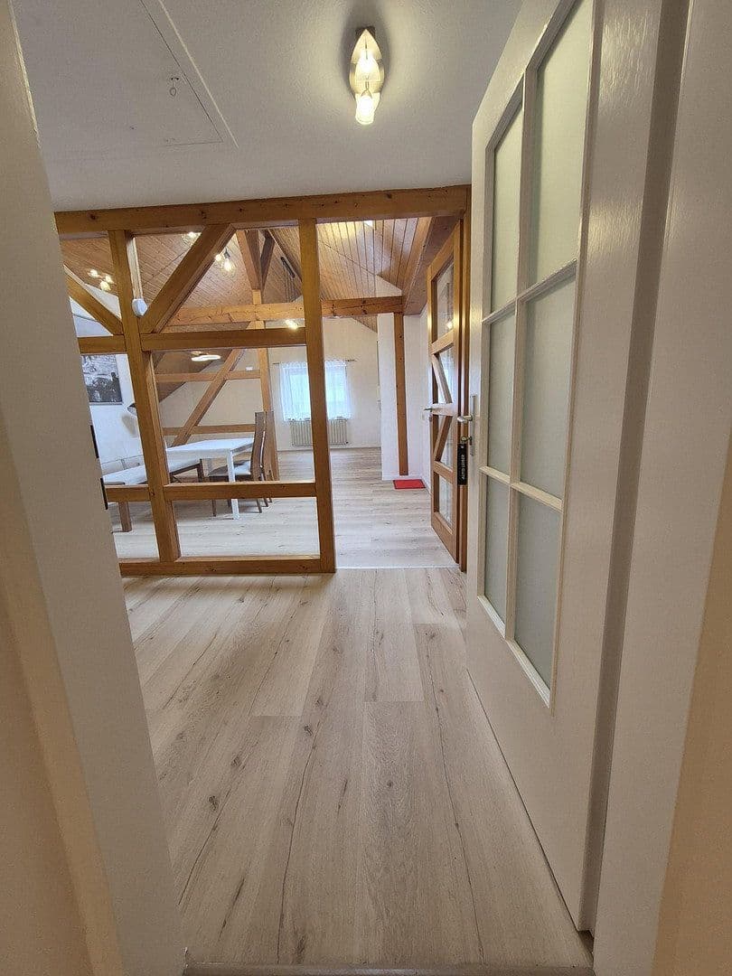 Predaj domu 283 m², pozemok 1.005 m², Rottweil, Bádensko-Wurttembersko Predaj domu 283 m², pozemok 1.005 m², Rottweil, Bádensko-Wurttembersko