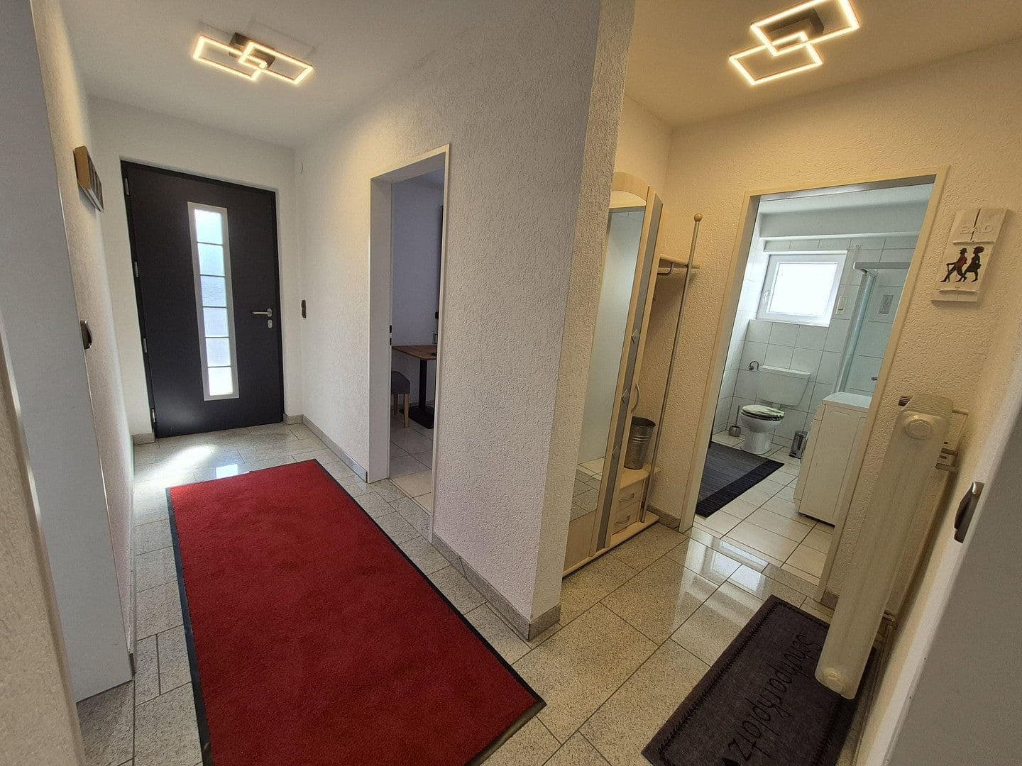 Predaj domu 283 m², pozemok 1.005 m², Rottweil, Bádensko-Wurttembersko Predaj domu 283 m², pozemok 1.005 m², Rottweil, Bádensko-Wurttembersko