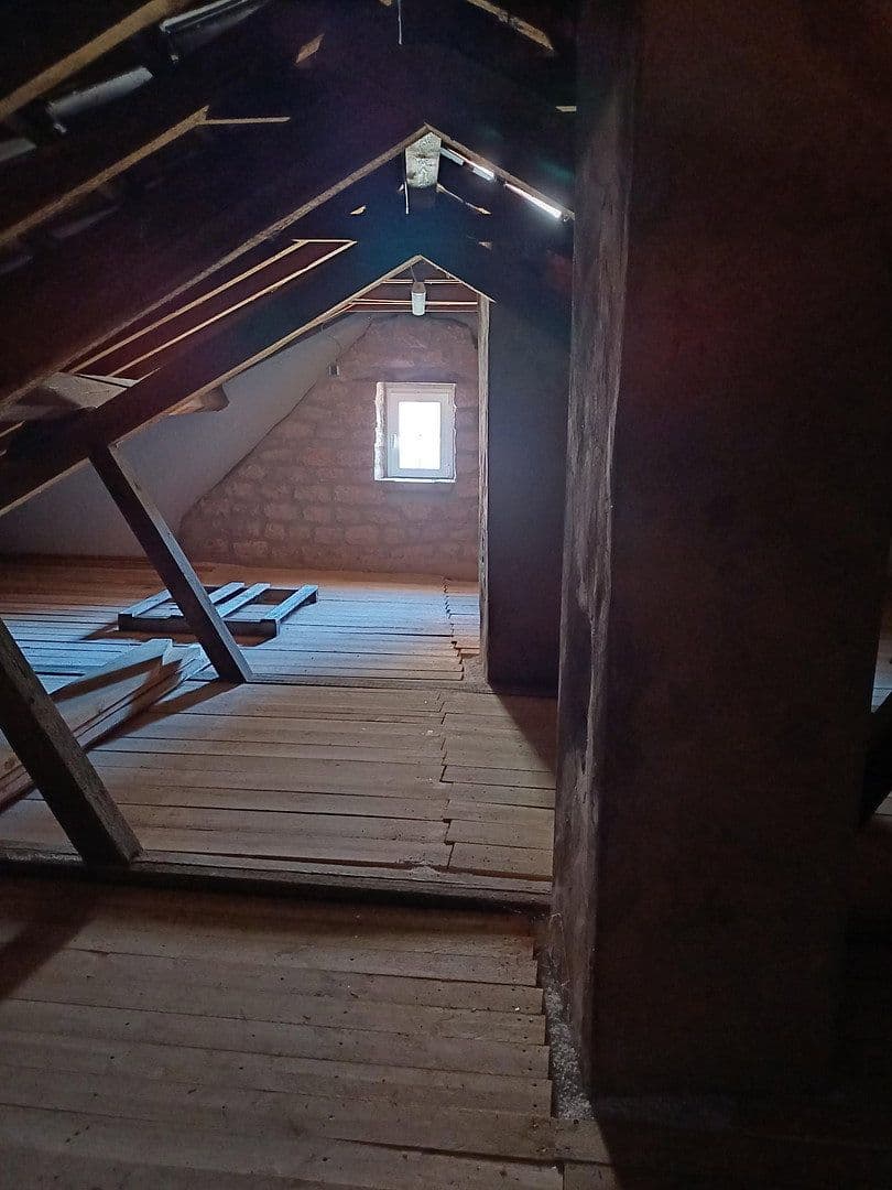 Predaj domu 114 m², pozemok 464 m², Kaiserslautern Erfenbach, Porýnie-Falcko Predaj domu 114 m², pozemok 464 m², Kaiserslautern Erfenbach, Porýnie-Falcko