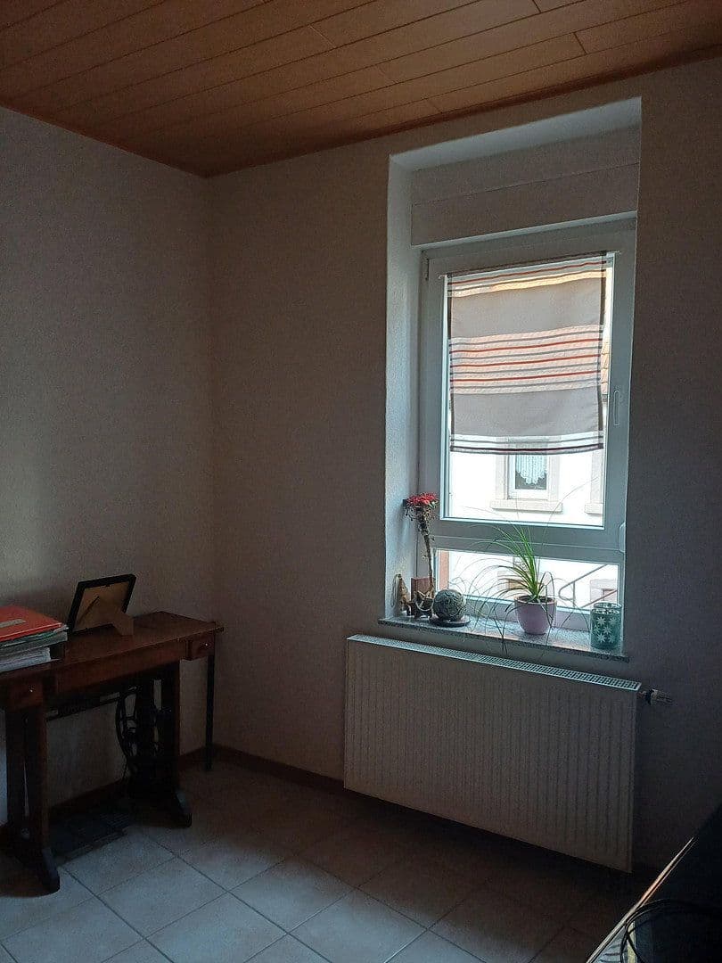 Predaj domu 114 m², pozemok 464 m², Kaiserslautern Erfenbach, Porýnie-Falcko Predaj domu 114 m², pozemok 464 m², Kaiserslautern Erfenbach, Porýnie-Falcko