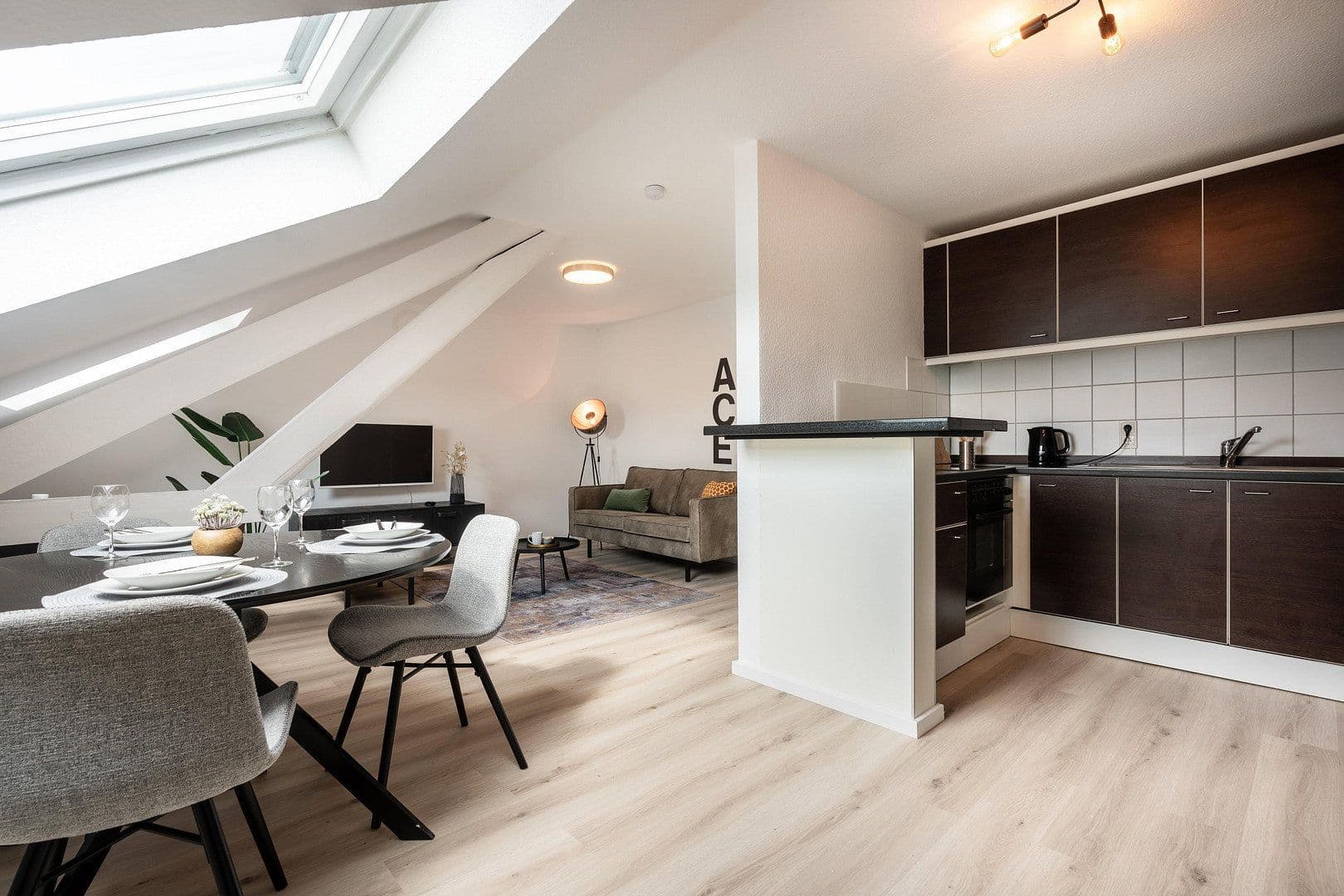 Prenájom bytu 2-izbový 52 m², Kapellenstr. 43, Aachen, Severné Porýnie - Westfálsko Prenájom bytu 2-izbový 52 m², Kapellenstr. 43, Aachen, Severné Porýnie - Westfálsko