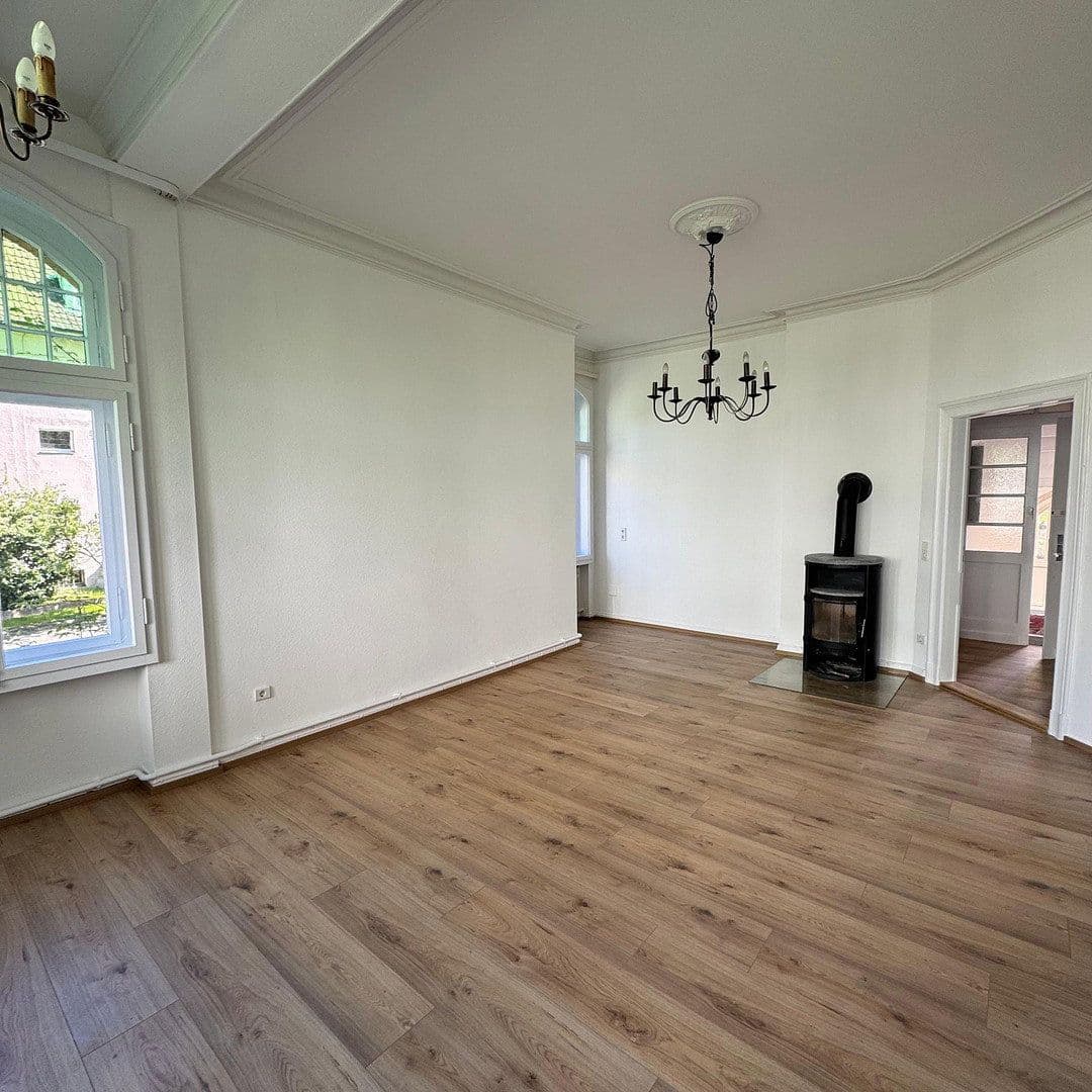 Prenájom bytu 4-izbový 120 m², Helmstedt, Dolné Sasko Prenájom bytu 4-izbový 120 m², Helmstedt, Dolné Sasko