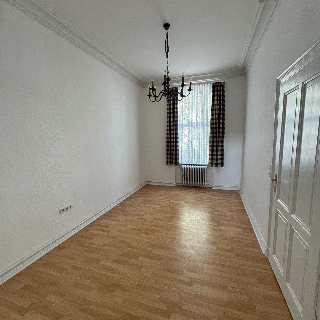 Prenájom bytu 4-izbový 120 m², Helmstedt, Dolné Sasko Prenájom bytu 4-izbový 120 m², Helmstedt, Dolné Sasko