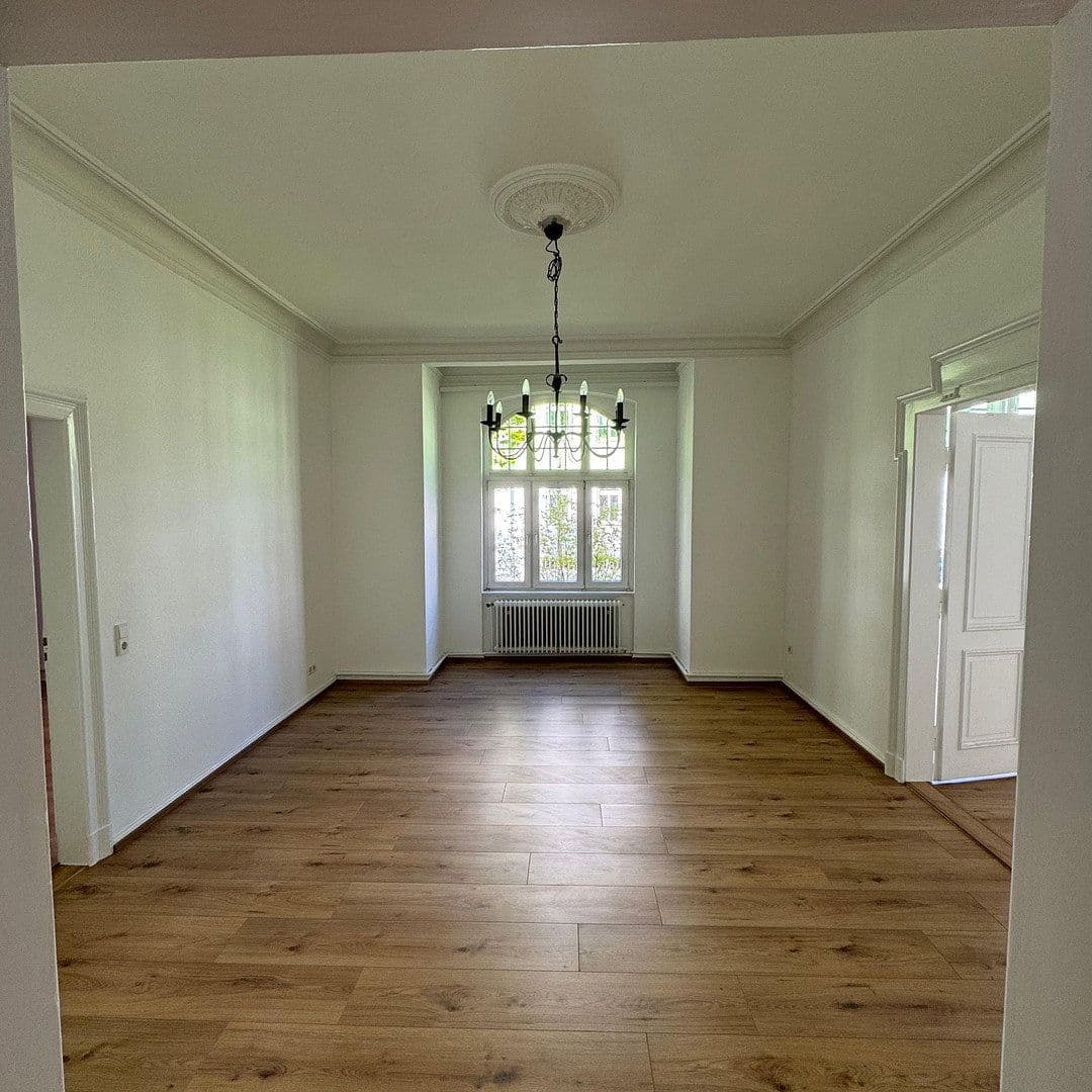 Prenájom bytu 4-izbový 120 m², Helmstedt, Dolné Sasko Prenájom bytu 4-izbový 120 m², Helmstedt, Dolné Sasko