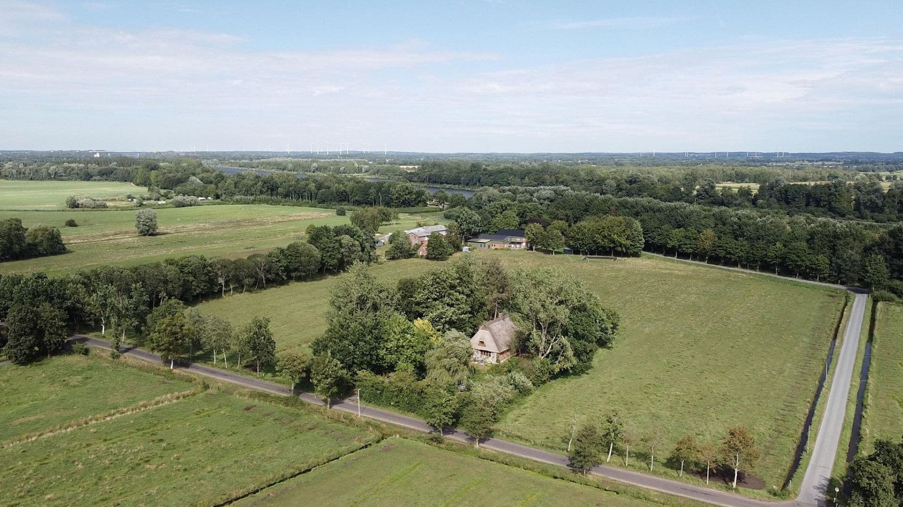 Predaj domu 126 m², pozemok 3.600 m², Hochdonn, Šlezvicko-Holštajnsko Predaj domu 126 m², pozemok 3.600 m², Hochdonn, Šlezvicko-Holštajnsko