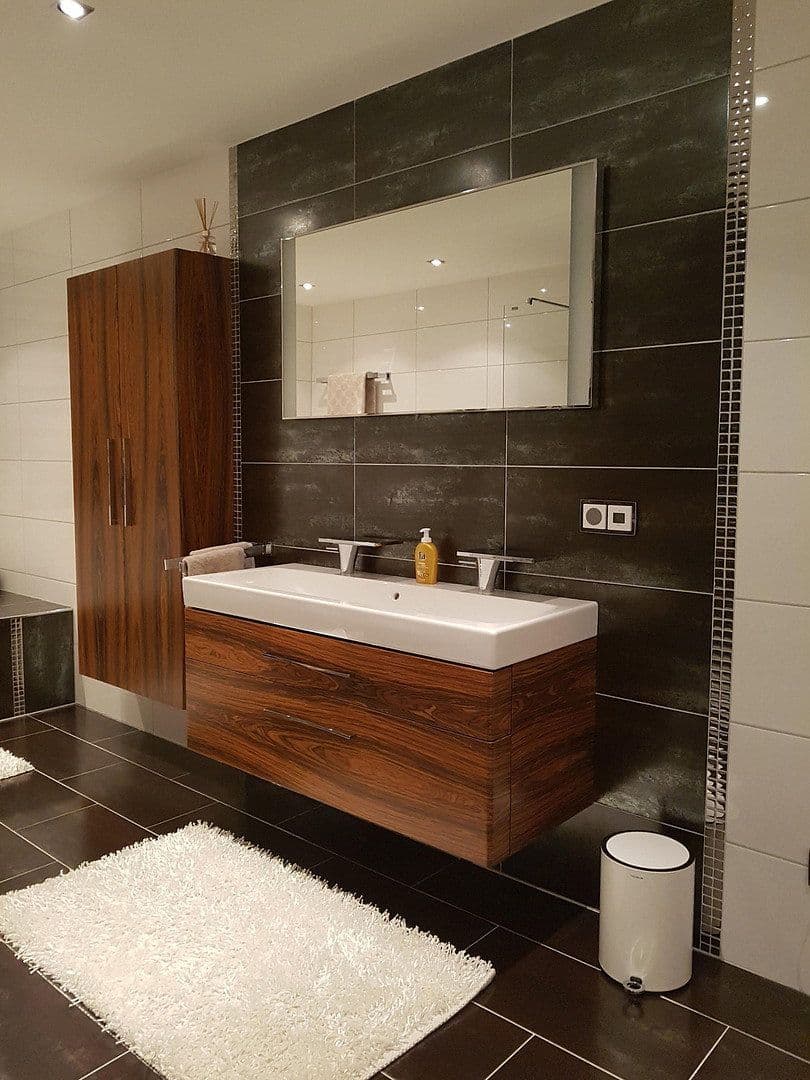 Predaj domu 166 m², pozemok 535 m², Krefeld, Severné Porýnie - Westfálsko Predaj domu 166 m², pozemok 535 m², Krefeld, Severné Porýnie - Westfálsko