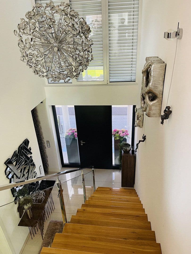 Predaj domu 166 m², pozemok 535 m², Krefeld, Severné Porýnie - Westfálsko Predaj domu 166 m², pozemok 535 m², Krefeld, Severné Porýnie - Westfálsko