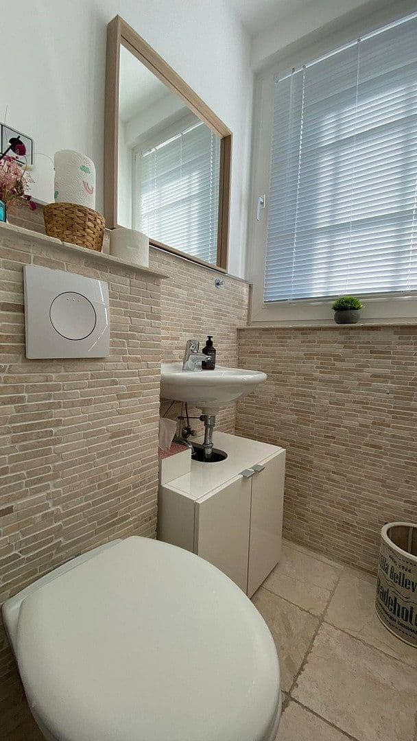 Predaj kancelárie 300 m², Kaiser Friedrich Str.18, Düsseldorf, Severné Porýnie - Westfálsko Predaj kancelárie 300 m², Kaiser Friedrich Str.18, Düsseldorf, Severné Porýnie - Westfálsko