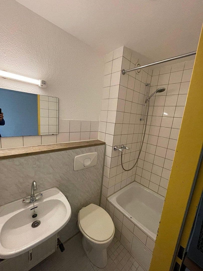 Prenájom bytu 1-izbový 17 m², Äußere Brucker Straße 43, Erlangen, Bavorsko Prenájom bytu 1-izbový 17 m², Äußere Brucker Straße 43, Erlangen, Bavorsko