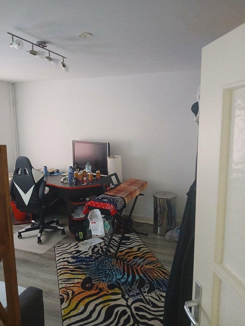 Prenájom bytu 3-izbový 57 m², Itzehoe, Šlezvicko-Holštajnsko Prenájom bytu 3-izbový 57 m², Itzehoe, Šlezvicko-Holštajnsko