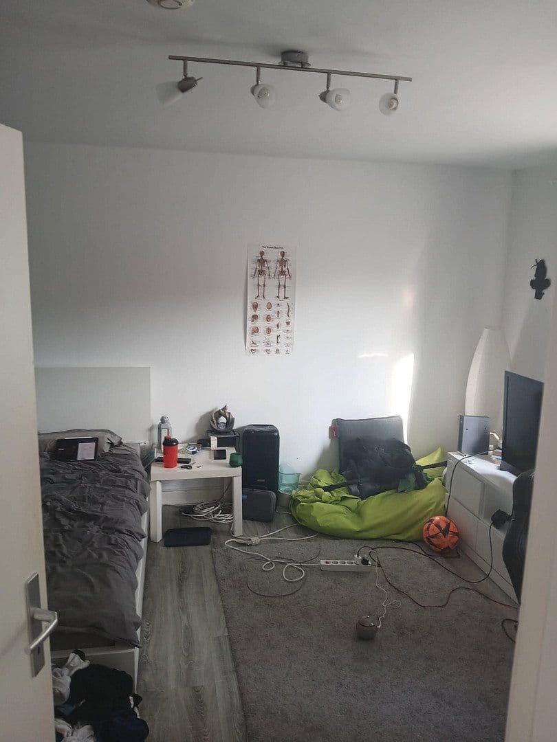 Prenájom bytu 3-izbový 57 m², Itzehoe, Šlezvicko-Holštajnsko Prenájom bytu 3-izbový 57 m², Itzehoe, Šlezvicko-Holštajnsko