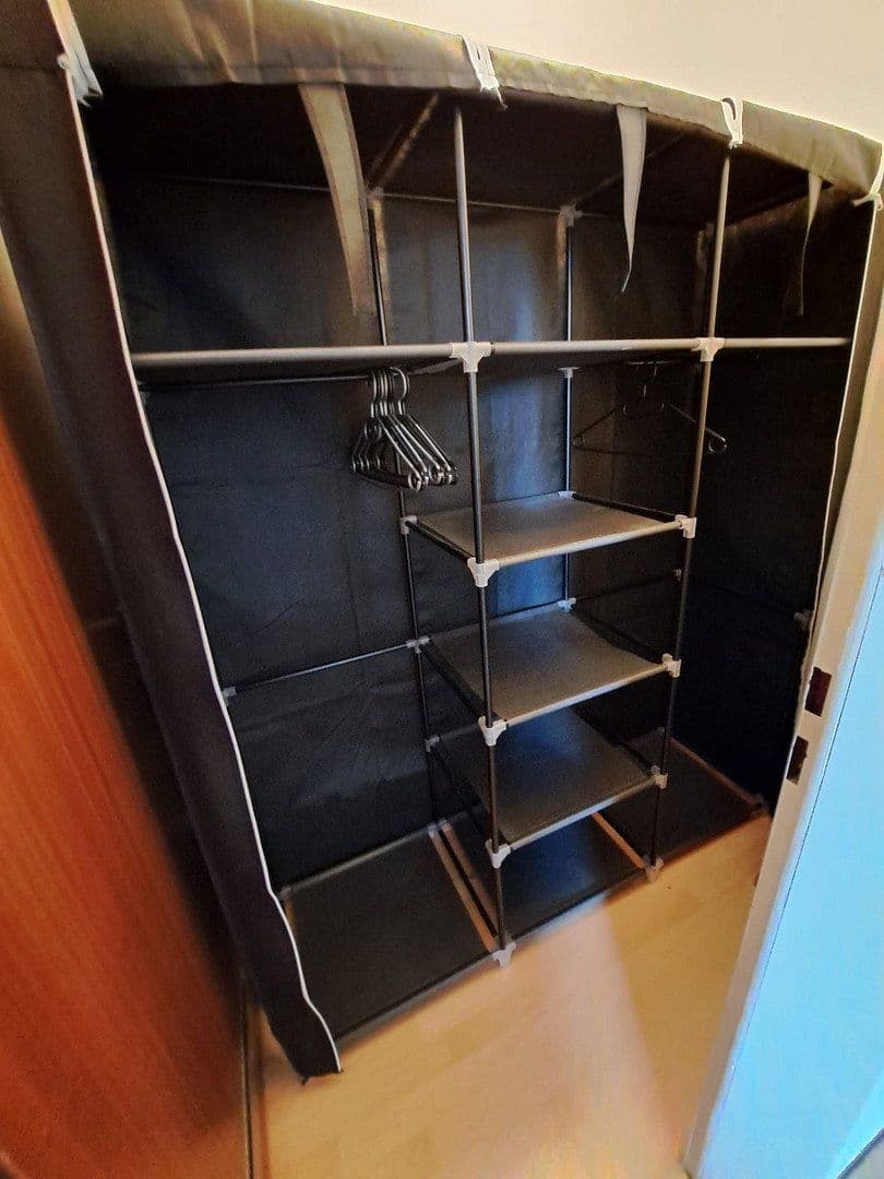 Prenájom bytu 1-izbový 40 m², Trebnitzerstr. 68, Nürnberg - Langwasser, Bavorsko Prenájom bytu 1-izbový 40 m², Trebnitzerstr. 68, Nürnberg - Langwasser, Bavorsko