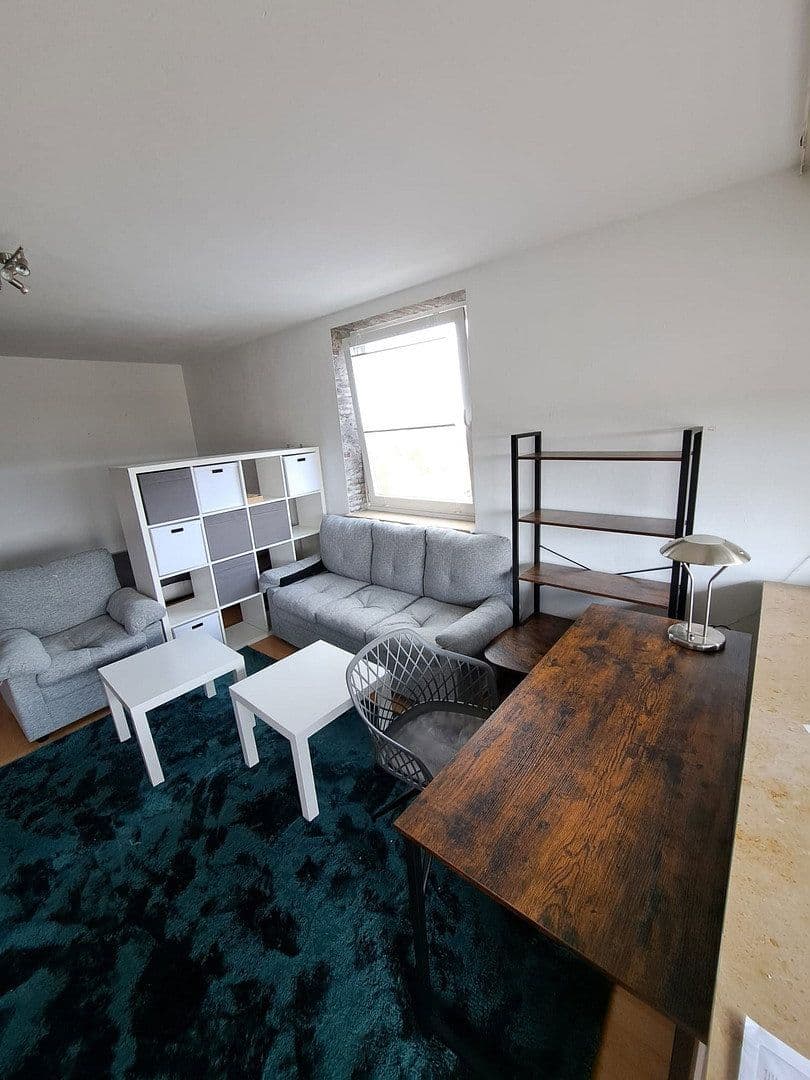 Prenájom bytu 1-izbový 40 m², Trebnitzerstr. 68, Nürnberg - Langwasser, Bavorsko Prenájom bytu 1-izbový 40 m², Trebnitzerstr. 68, Nürnberg - Langwasser, Bavorsko
