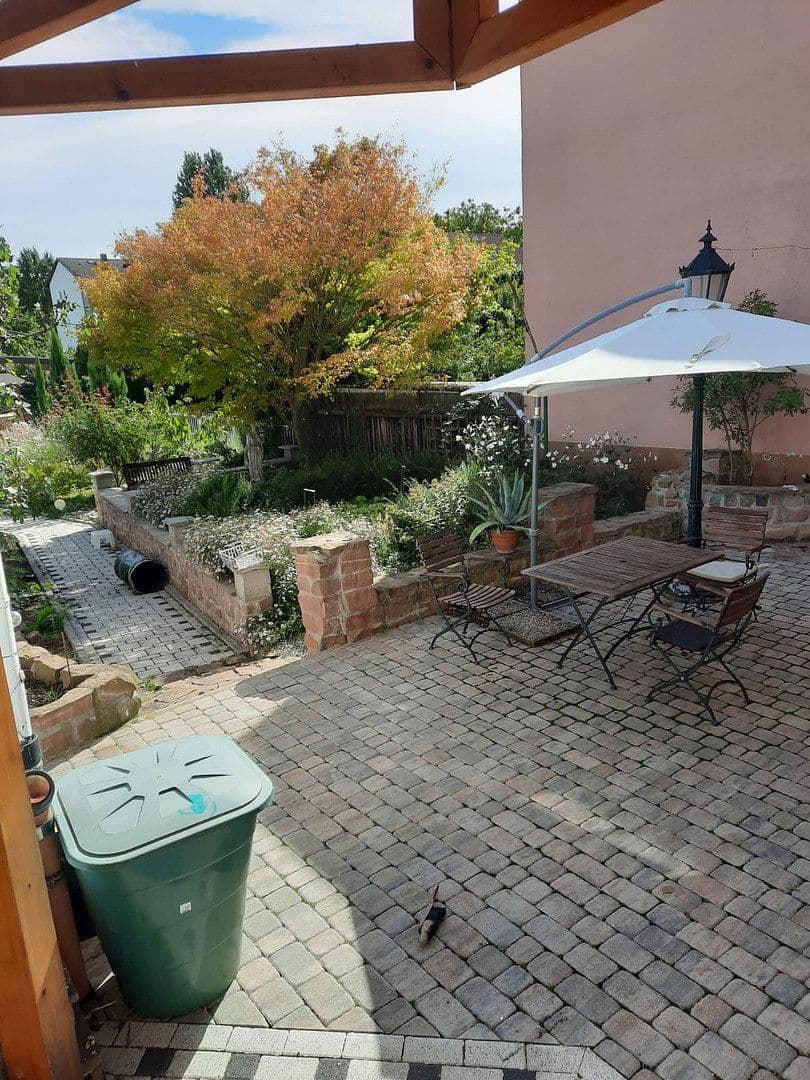 Prenájom bytu 2-izbový 58 m², Altrip, Porýnie-Falcko Prenájom bytu 2-izbový 58 m², Altrip, Porýnie-Falcko