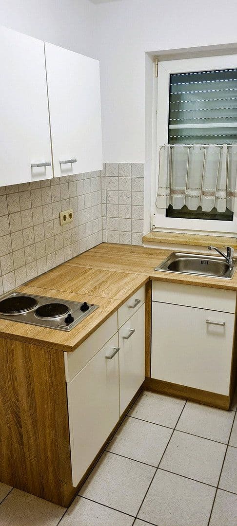 Prenájom bytu 1-izbový 38 m², Professor-Simmel-Straße 2d, Gera, Debschwitz, Durínsko Prenájom bytu 1-izbový 38 m², Professor-Simmel-Straße 2d, Gera, Debschwitz, Durínsko
