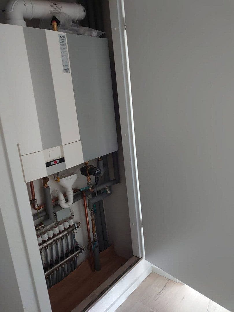 Predaj domu 372 m², pozemok 370 m², Humboldtstraße 8, Reichenbach, Sasko Predaj domu 372 m², pozemok 370 m², Humboldtstraße 8, Reichenbach, Sasko