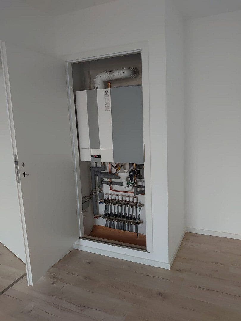 Predaj domu 372 m², pozemok 370 m², Humboldtstraße 8, Reichenbach, Sasko Predaj domu 372 m², pozemok 370 m², Humboldtstraße 8, Reichenbach, Sasko