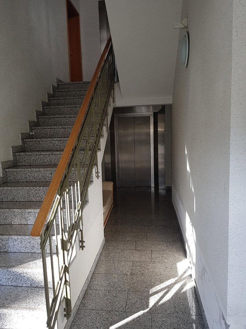 Prenájom bytu 2-izbový 58 m², Bahnhofstraße 4, Reichenbach, Sasko Prenájom bytu 2-izbový 58 m², Bahnhofstraße 4, Reichenbach, Sasko