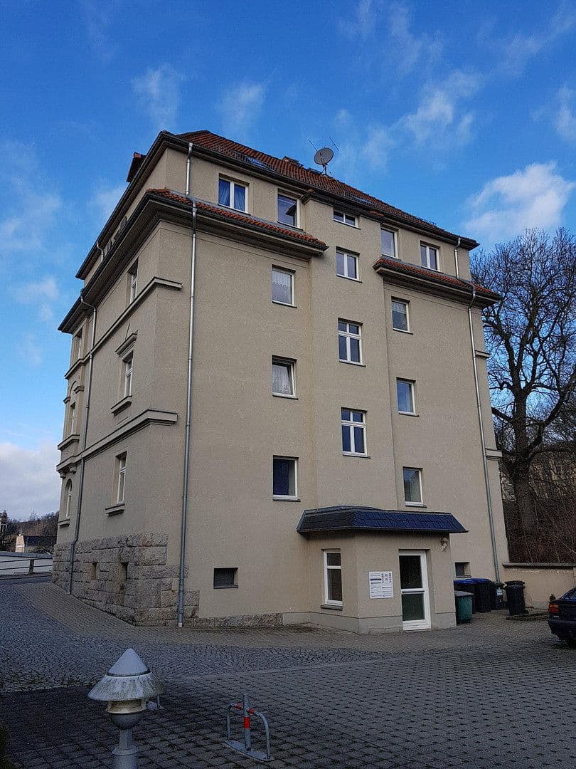 Prenájom bytu 2-izbový 58 m², Bahnhofstraße 4, Reichenbach, Sasko Prenájom bytu 2-izbový 58 m², Bahnhofstraße 4, Reichenbach, Sasko