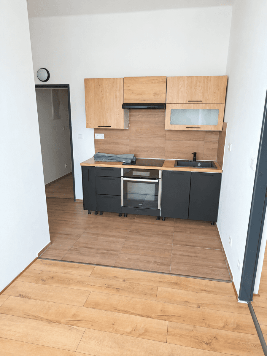 Prenájom bytu 2-izbový 80 m², Hornická, Netolice, Jihočeský kraj Prenájom bytu 2-izbový 80 m², Hornická, Netolice, Jihočeský kraj