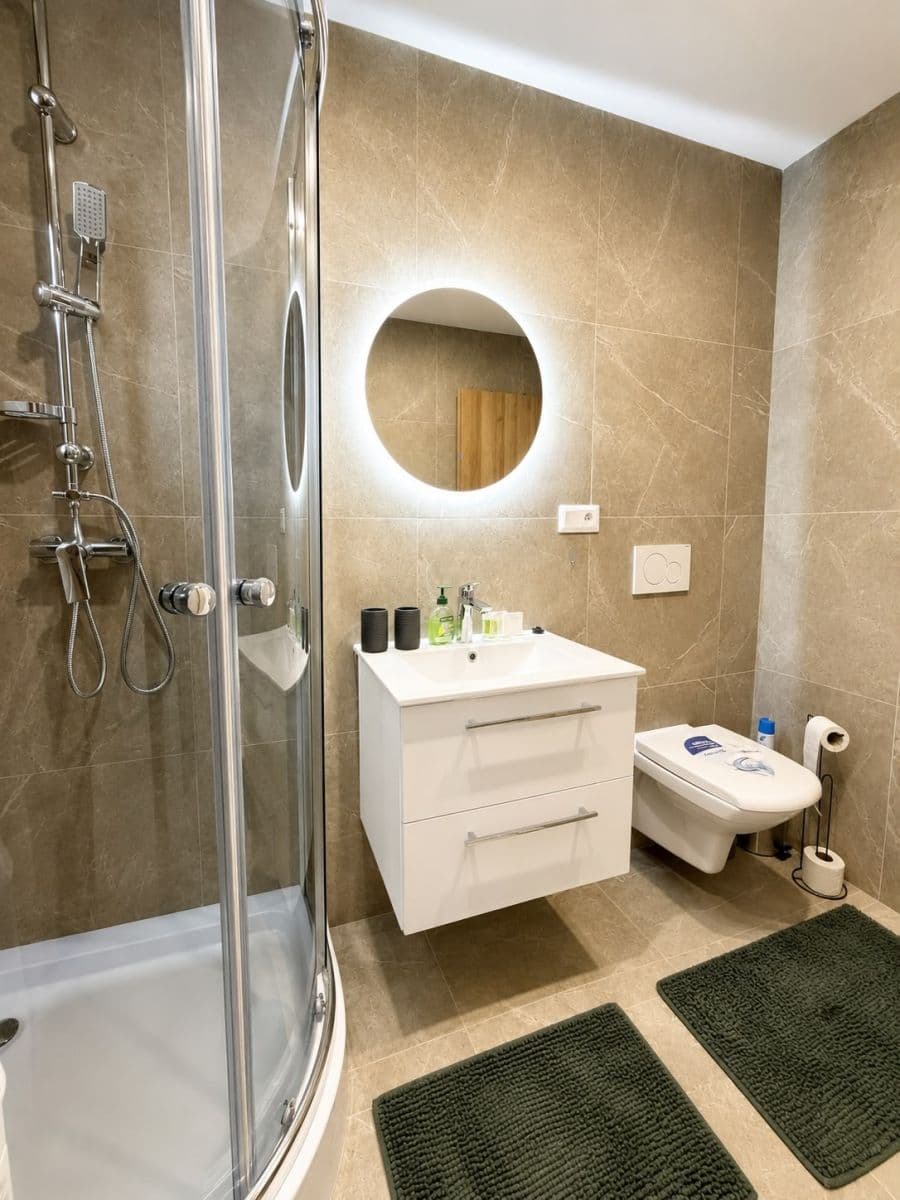 Prenájom bytu 2-izbový 55 m², Staré Hory, Banskobystrický kraj Prenájom bytu 2-izbový 55 m², Staré Hory, Banskobystrický kraj