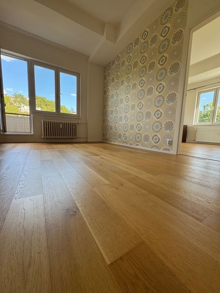 Prenájom bytu 3-izbový 78 m², Podolské nábřeží, Praha, Praha Prenájom bytu 3-izbový 78 m², Podolské nábřeží, Praha, Praha