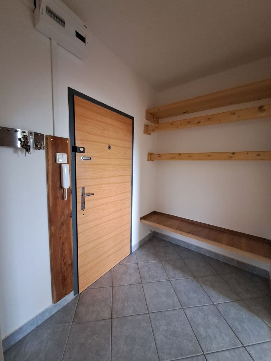 Prenájom bytu 3-izbový 79 m², Letní, Havířov, Moravskoslezský kraj Prenájom bytu 3-izbový 79 m², Letní, Havířov, Moravskoslezský kraj