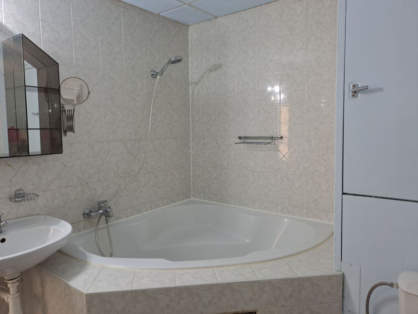 Prenájom bytu 3-izbový 79 m², Letní, Havířov, Moravskoslezský kraj Prenájom bytu 3-izbový 79 m², Letní, Havířov, Moravskoslezský kraj