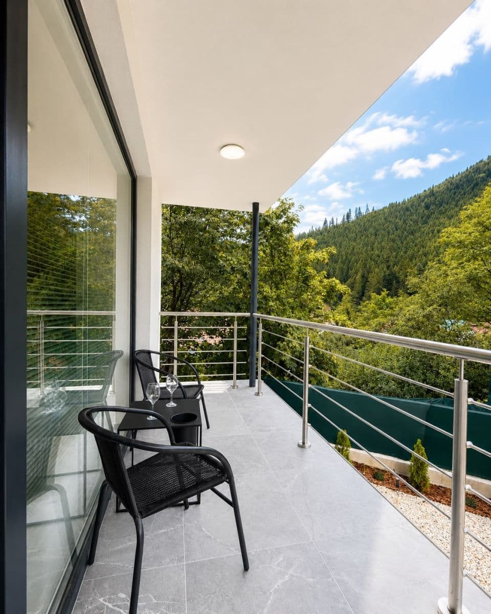 Prenájom bytu 3-izbový 65 m², Staré Hory, Banskobystrický kraj Prenájom bytu 3-izbový 65 m², Staré Hory, Banskobystrický kraj