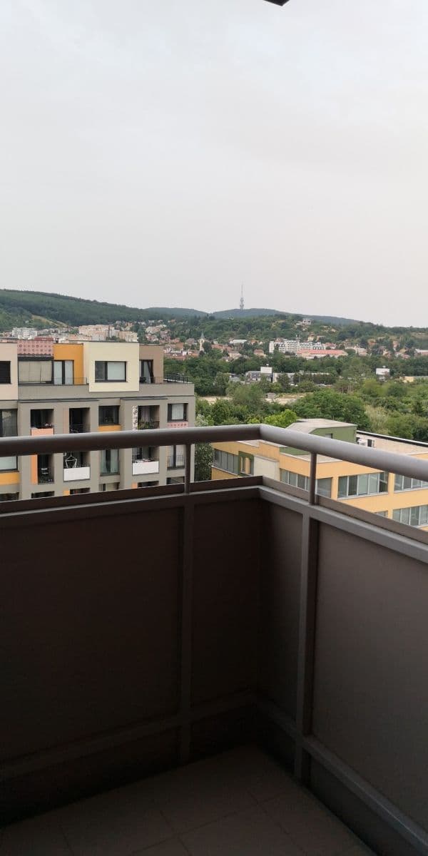 Predaj bytu 1-izbový 40 m², Nejedlého, Dúbravka, Bratislavský kraj Predaj bytu 1-izbový 40 m², Nejedlého, Dúbravka, Bratislavský kraj