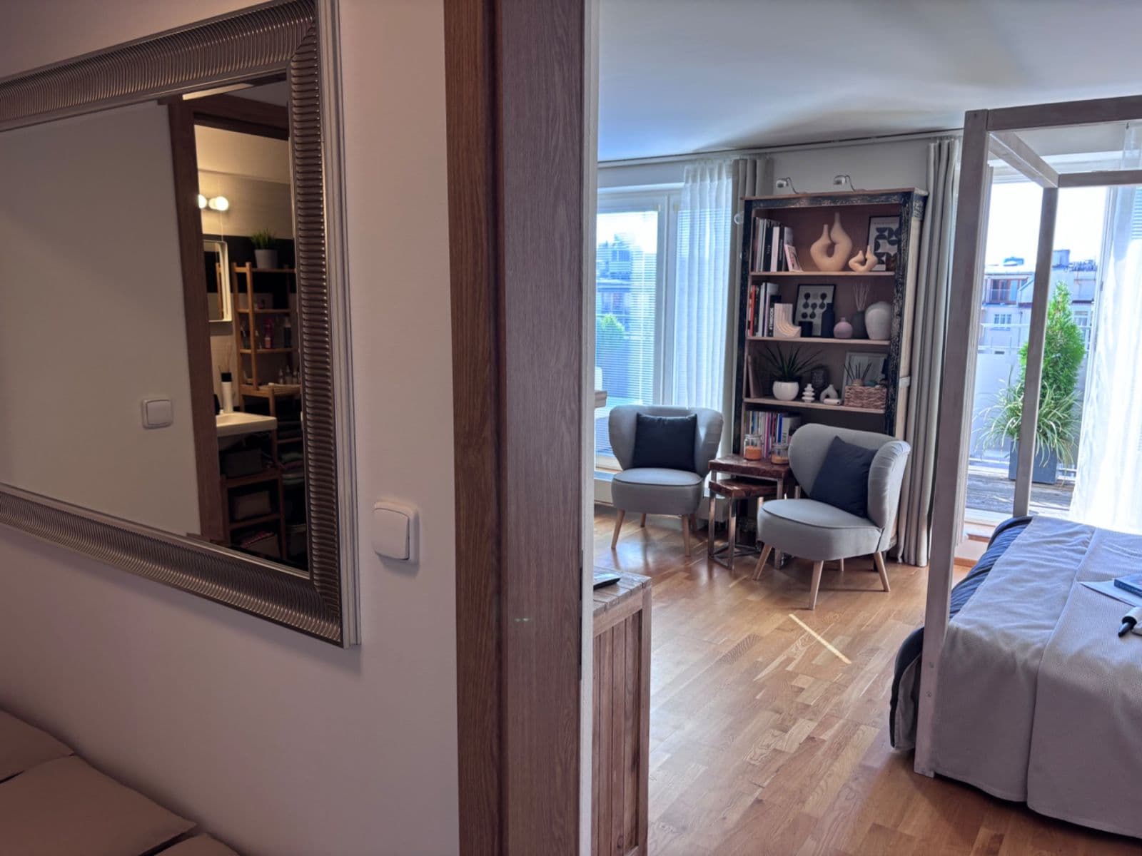 Prenájom bytu 1-izbový 42 m², Moskevská, Praha, Praha Prenájom bytu 1-izbový 42 m², Moskevská, Praha, Praha